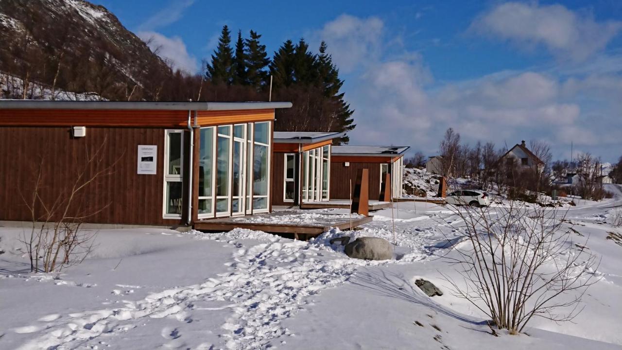 Lofothytter Offersoya Exterior photo